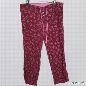 Victoria's Secret PINK "Baby It's Cold Outside" Pajama Pants Dog and Crossbones